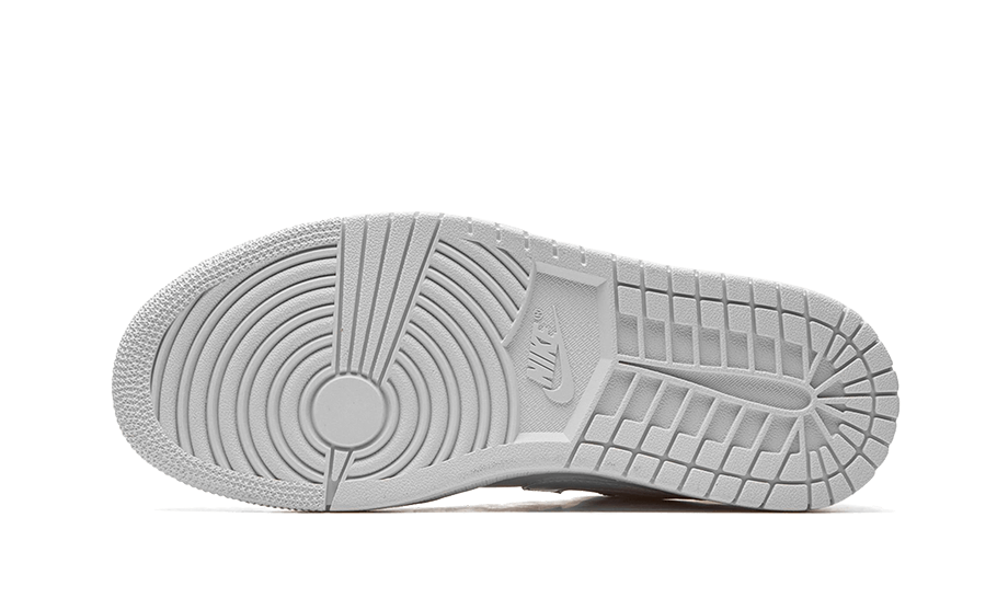 Air Jordan 1 Low Triple White (2022)