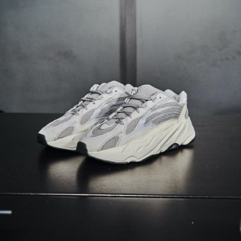 Adidas Yeezy Boost 700 V2 Static