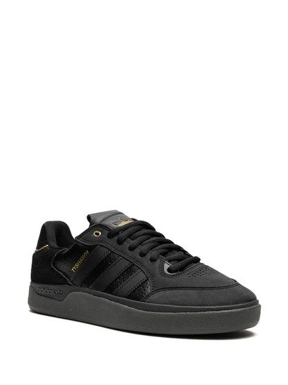 adidas Tyshawn Low Sneakers — Black — Size US M 5 - US W 6.5 — Side View