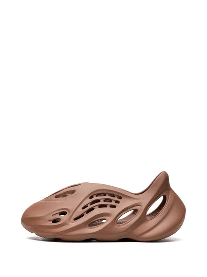 adidas Yeezy Foam Runner Flax Sneakers — Brown — Size US M 10.5 - US W 12 — Detail View