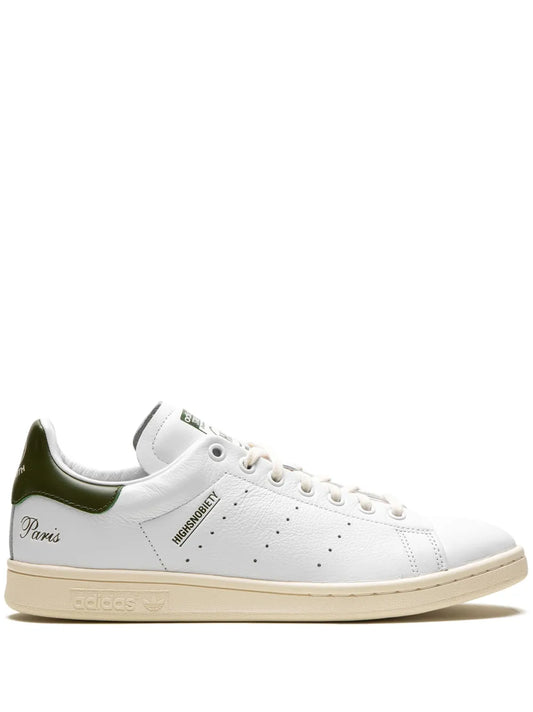 adidas Stan Smith Highsnobiety - Not In Paris Sneakers — White/Green — Size US M 8 - US W 9.5 — Front View