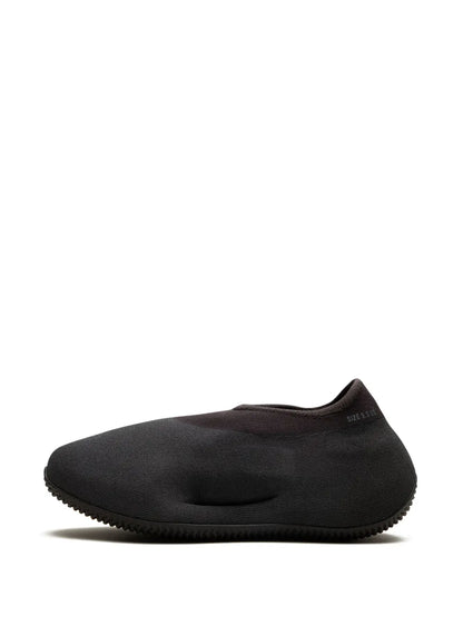 adidas Yeezy Knit Rnr ?ade Onyx?Sneakers — Black — Size US M 3.5 - US W 5 — Detail View