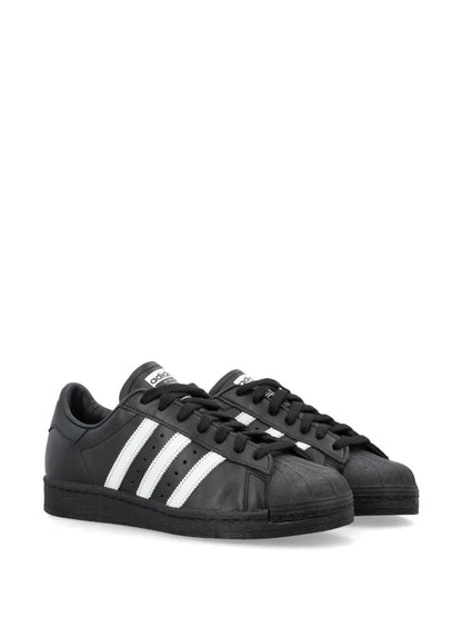 adidas Superstar 82 Sneakers — Black — Size US M 4 - US W 5.5 — Side View