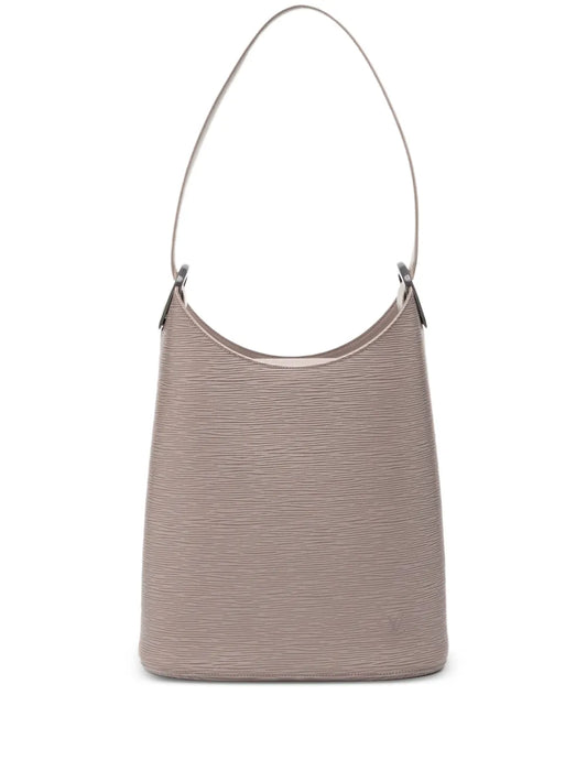 Louis Vuitton Pre Owned 2000 Epi Sac Verseau Shoulder Bag — Same as shown — Size One Size — Front View