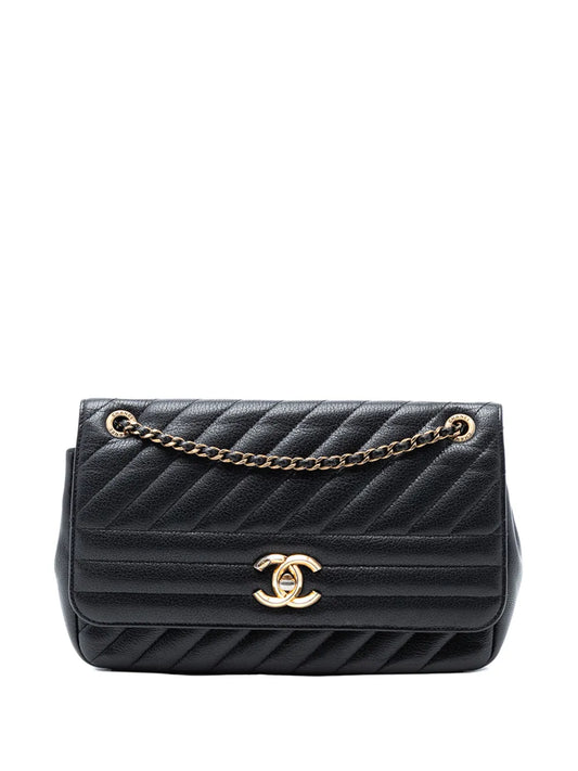 Chanel Pre Owned 2016 2017 Medium Diagonal Quilted Goatskin Flap Shoulder Bag — Same as shown — Size One Size — Front View