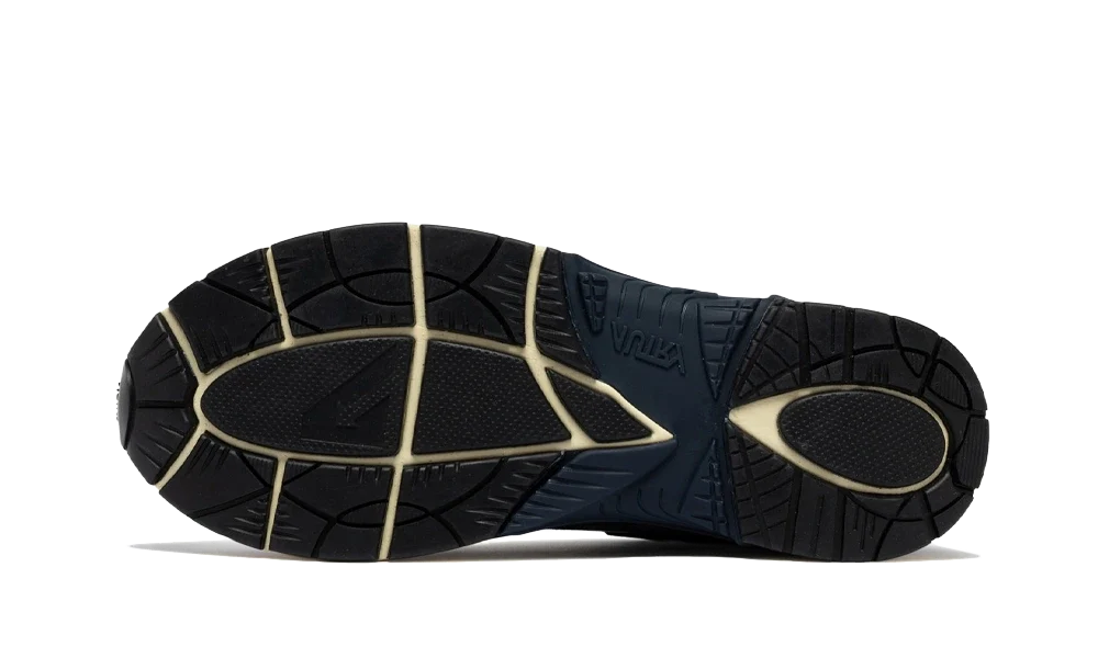 Autry Hyper Way Low Suede Bicolor Mesh Space Blue Silver