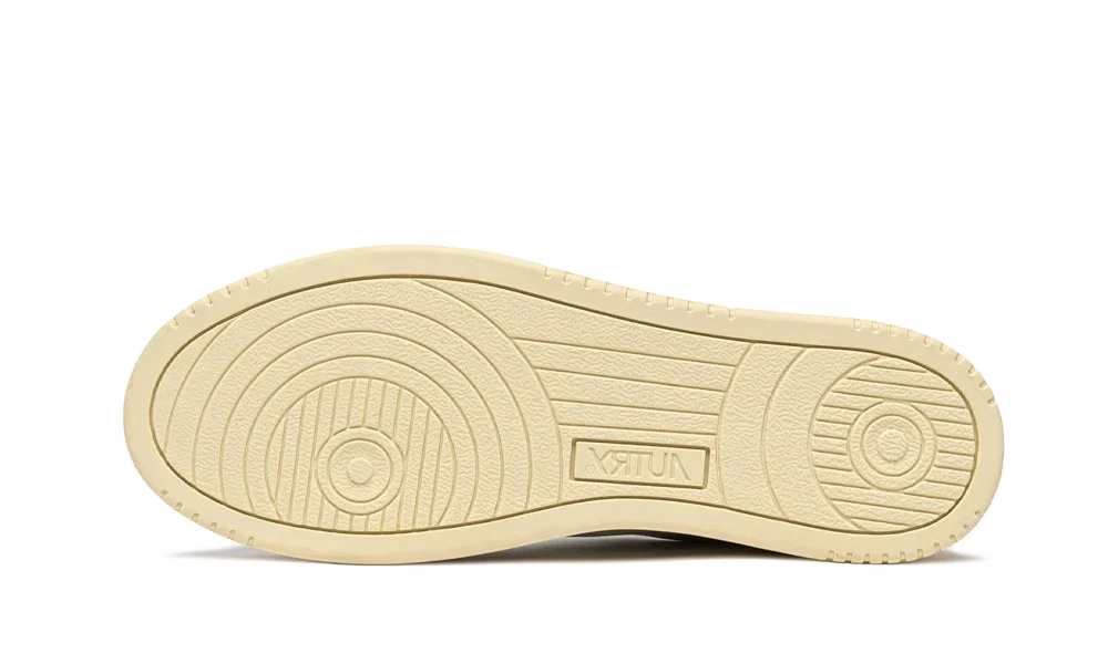 Autry Medalist Low Leather Leather White Sea Grass