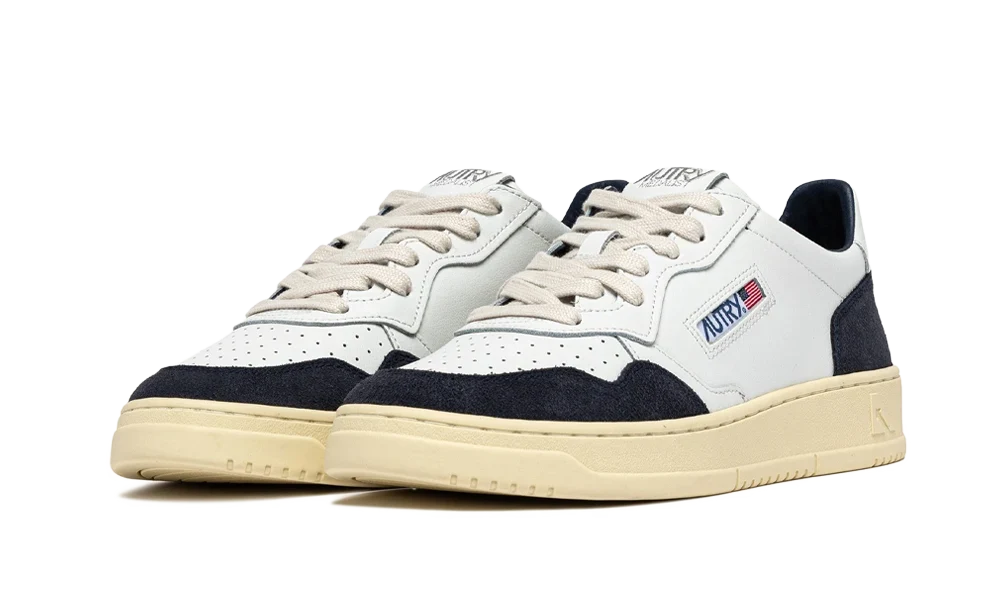 Autry Medalist Low Soft Leather Suede White Oceano