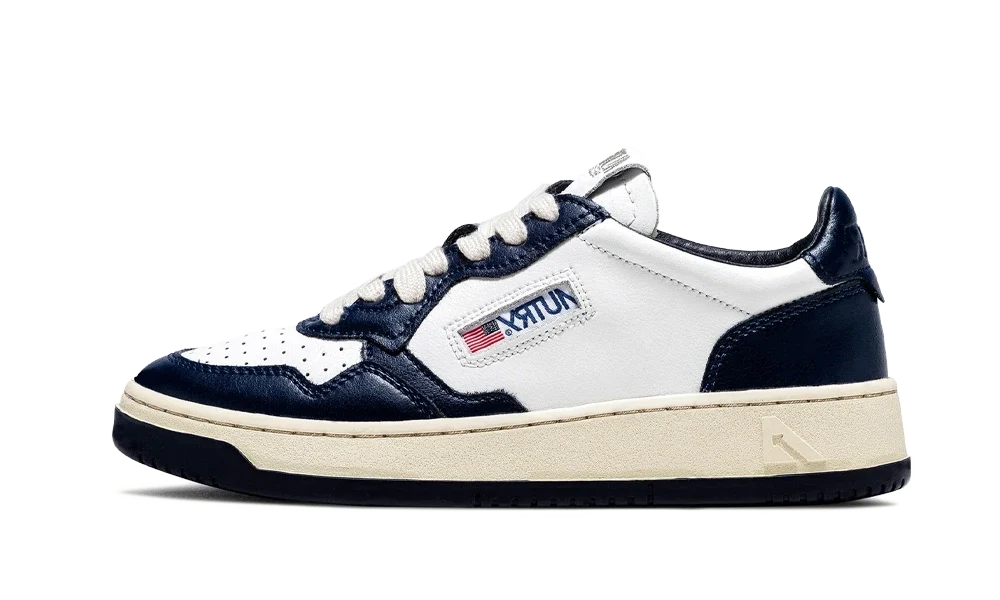 Autry Medalist Low White Blue