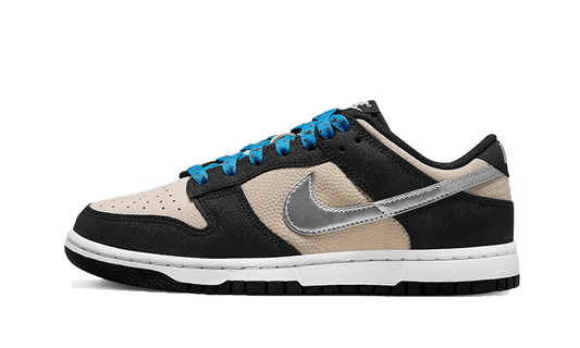 Nike Dunk Low WMNS Starry Laces