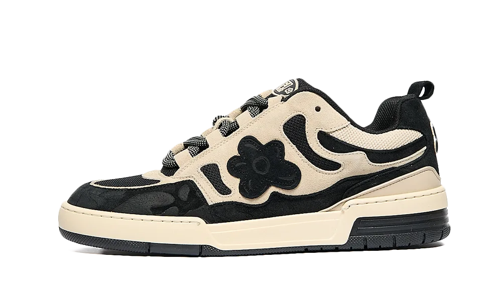 Black Tar Black Beige