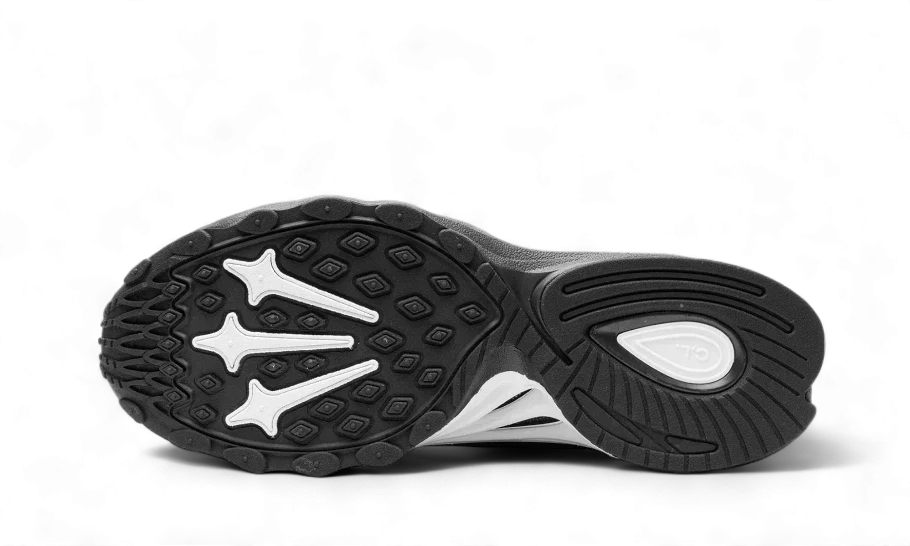 nike-nocta-air-zoom-drive-black-white