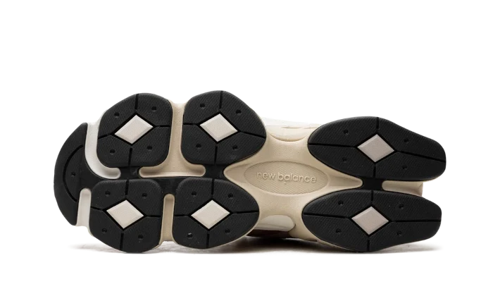 New Balance 9060 Sparrow