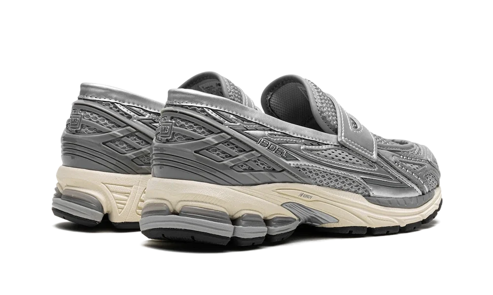 New Balance 1906L Metallic Silver