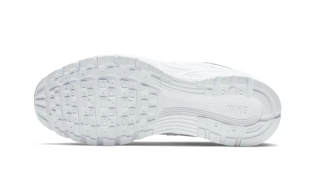 Nike P-6000 Triple White — vue de profil