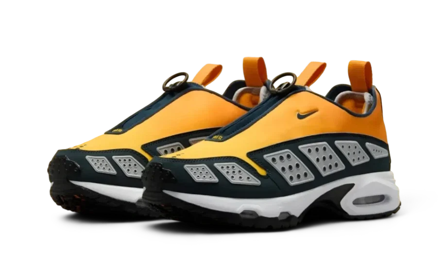 nike-air-max-sunder-canyon-gold