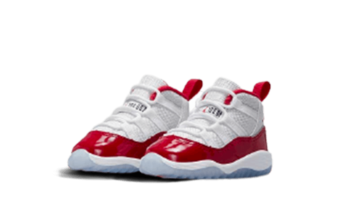 ORDAN_11_RETRO_TD-WHITE_VARSITY