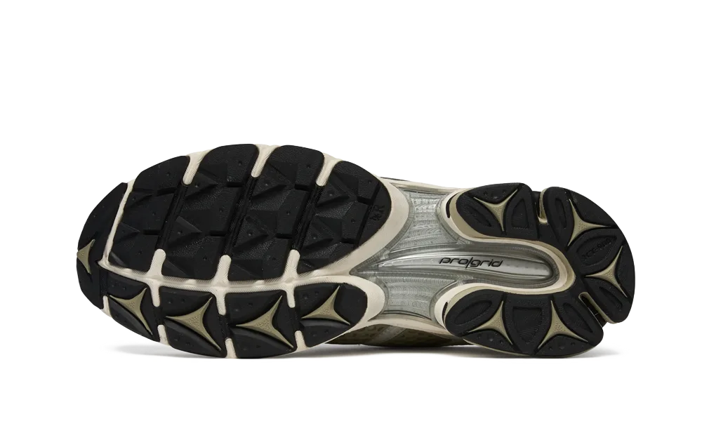 Saucony ProGrid Triumph 4 White Onyx Beige — détail