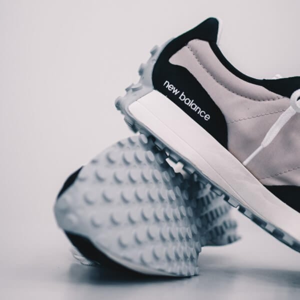 New Balance 327 Black