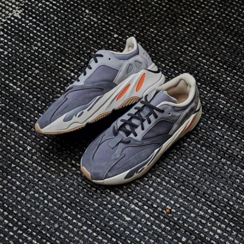 Adidas Yeezy Boost 700 Magnet