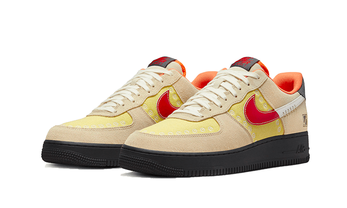 Nike Air Force 1 Low '07 LX Somos Familia