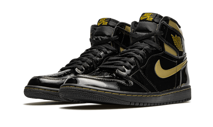 Air Jordan 1 High Black Metallic Gold - 555088-032 