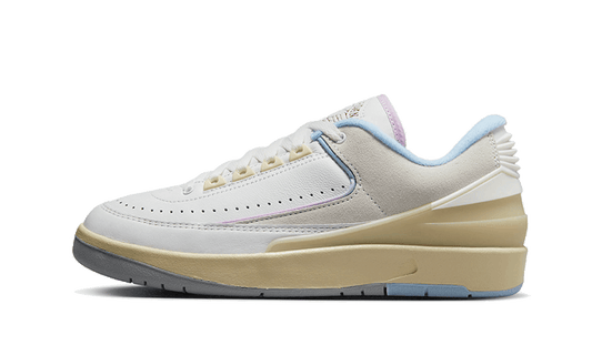 Air Jordan 2 Low Look Up In The Air