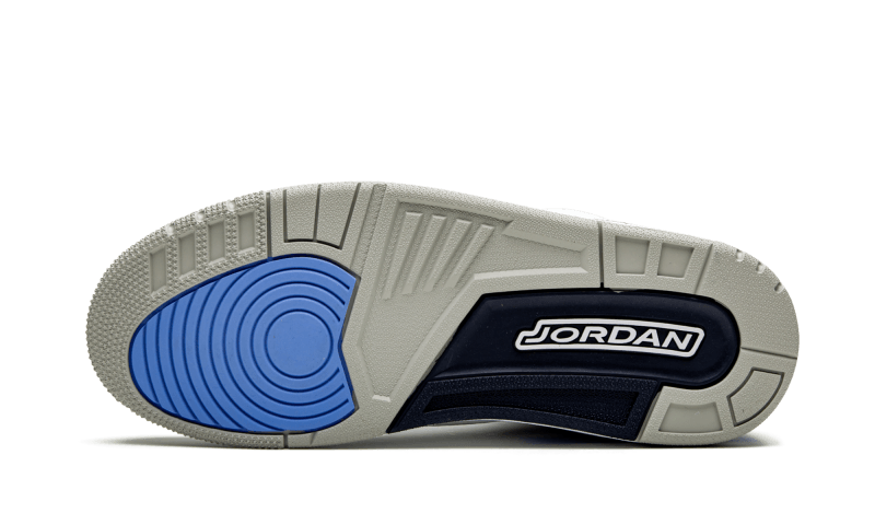 Air Jordan 3 UNC - CT8532-104