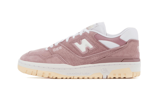 New Balance 550 Lilac Chalk Suede