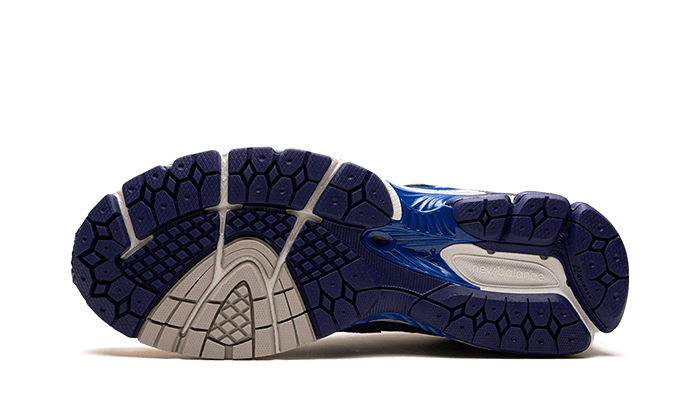 New Balance 860 V2 Aime Leon Dore Blue