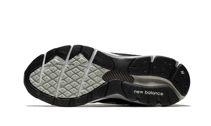 New Balance 990 V3 Black White