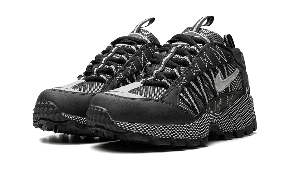 nike-air-humara-qs-black-metallic-silver