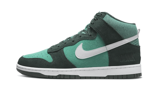 Dunk High Retro SE Athletic Club