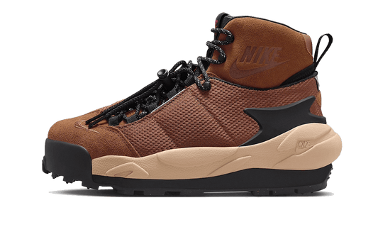Nike Magmascape SP Sacai Light British Tan 