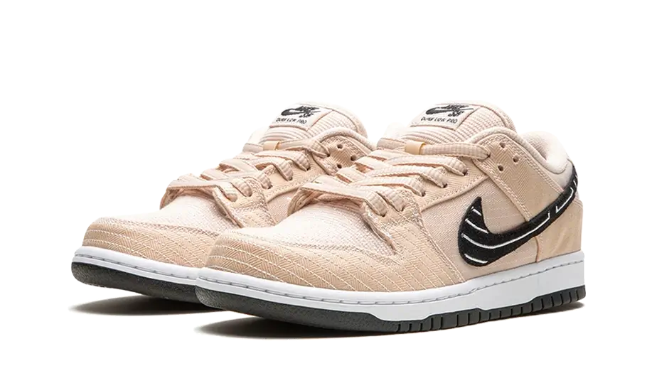 Nike SB Dunk Low Albino & Preto 