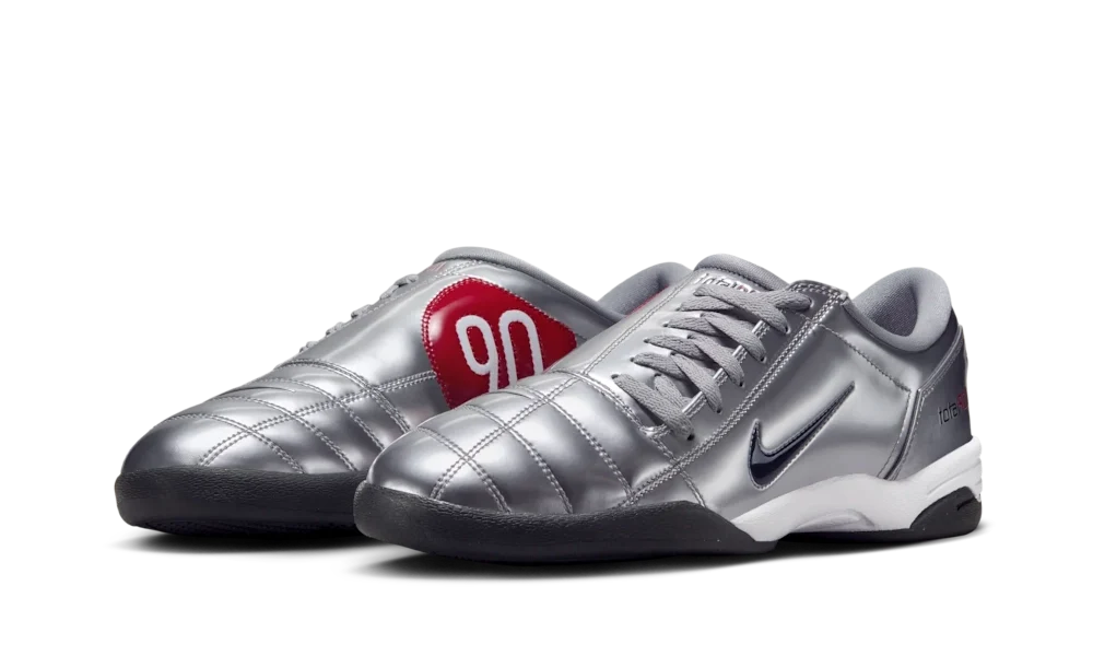 Nike Total 90 Metallic Silver Black