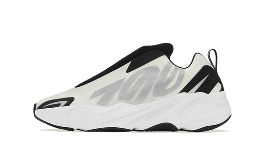 Yeezy Boost 700 MNVN Laceless Analog